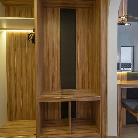 Kleopatra Celine Hotel 3*