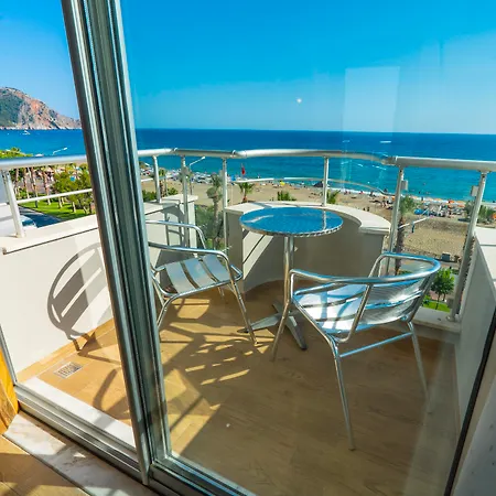 Kleopatra Celine Alanya