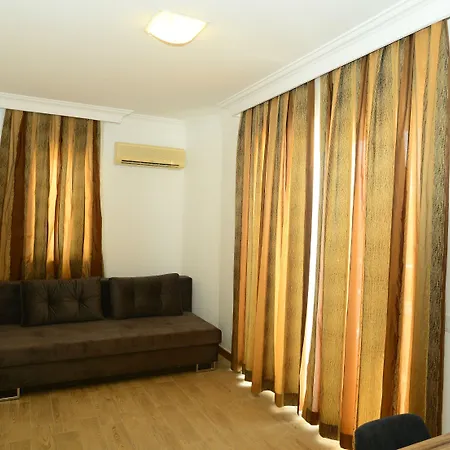 Kleopatra Celine 3* Alanya