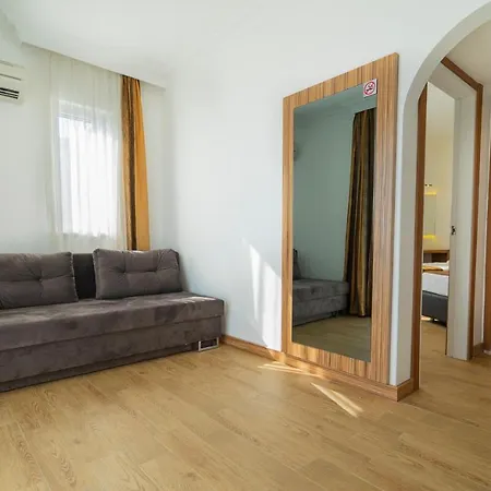 Kleopatra Celine 3* Alanya