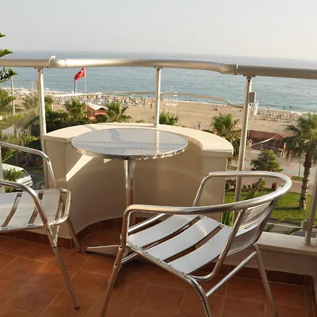 Kleopatra Celine Alanya