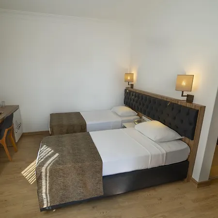 Kleopatra Celine Hotel 3*