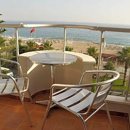 Hotel Kleopatra Celine 3*