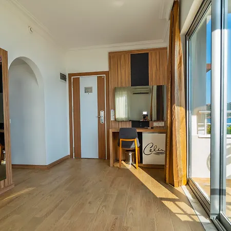 Kleopatra Celine Hotel 3*